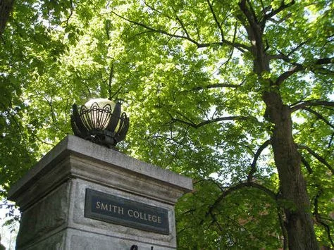 Visual for this record: Smith College holds the papers of a poet it once taught